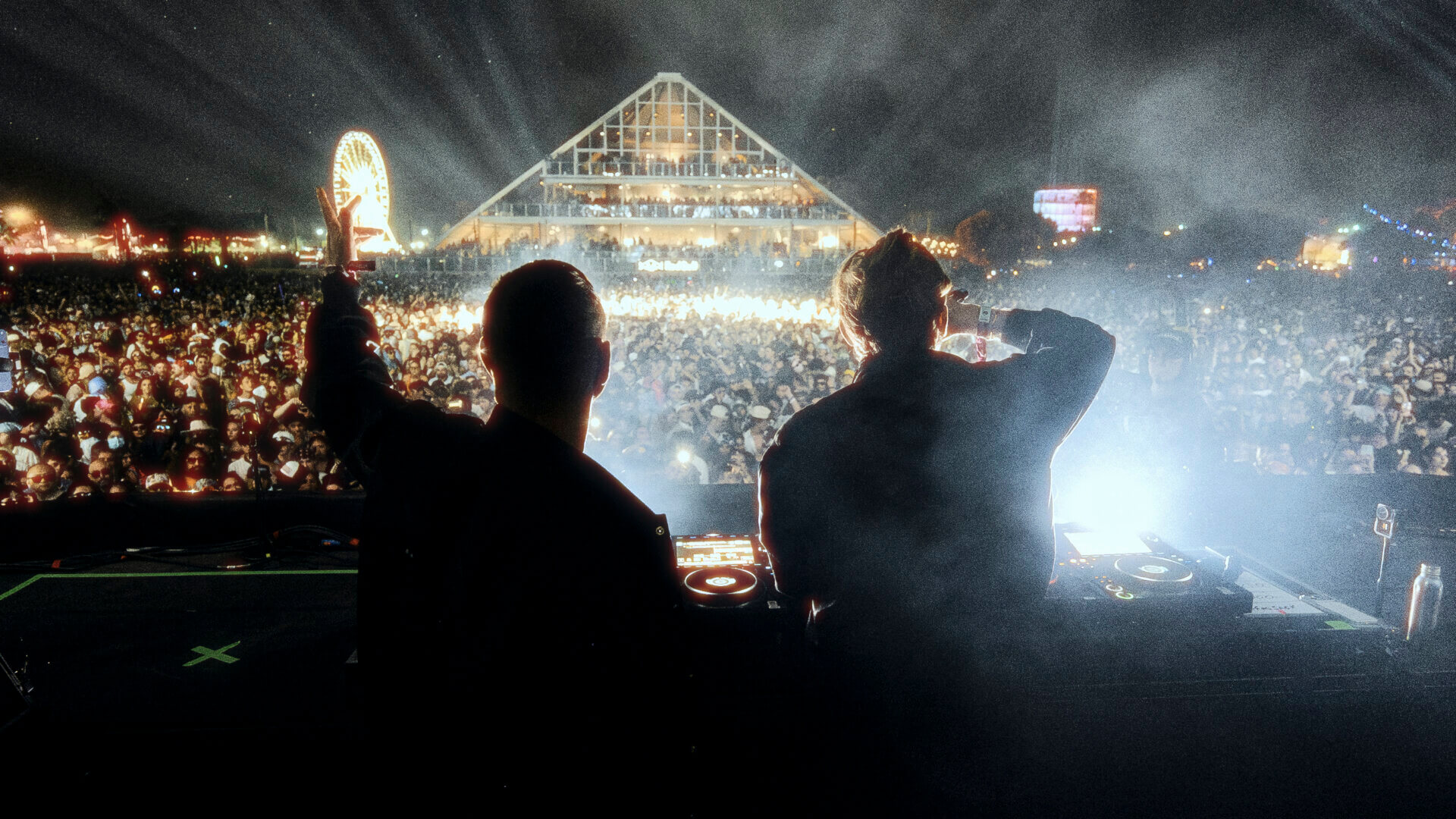 Marten Hørger kündigt mit ‘MEN MACHINE’ sein gemeinsames Projekt mit David Guetta an.